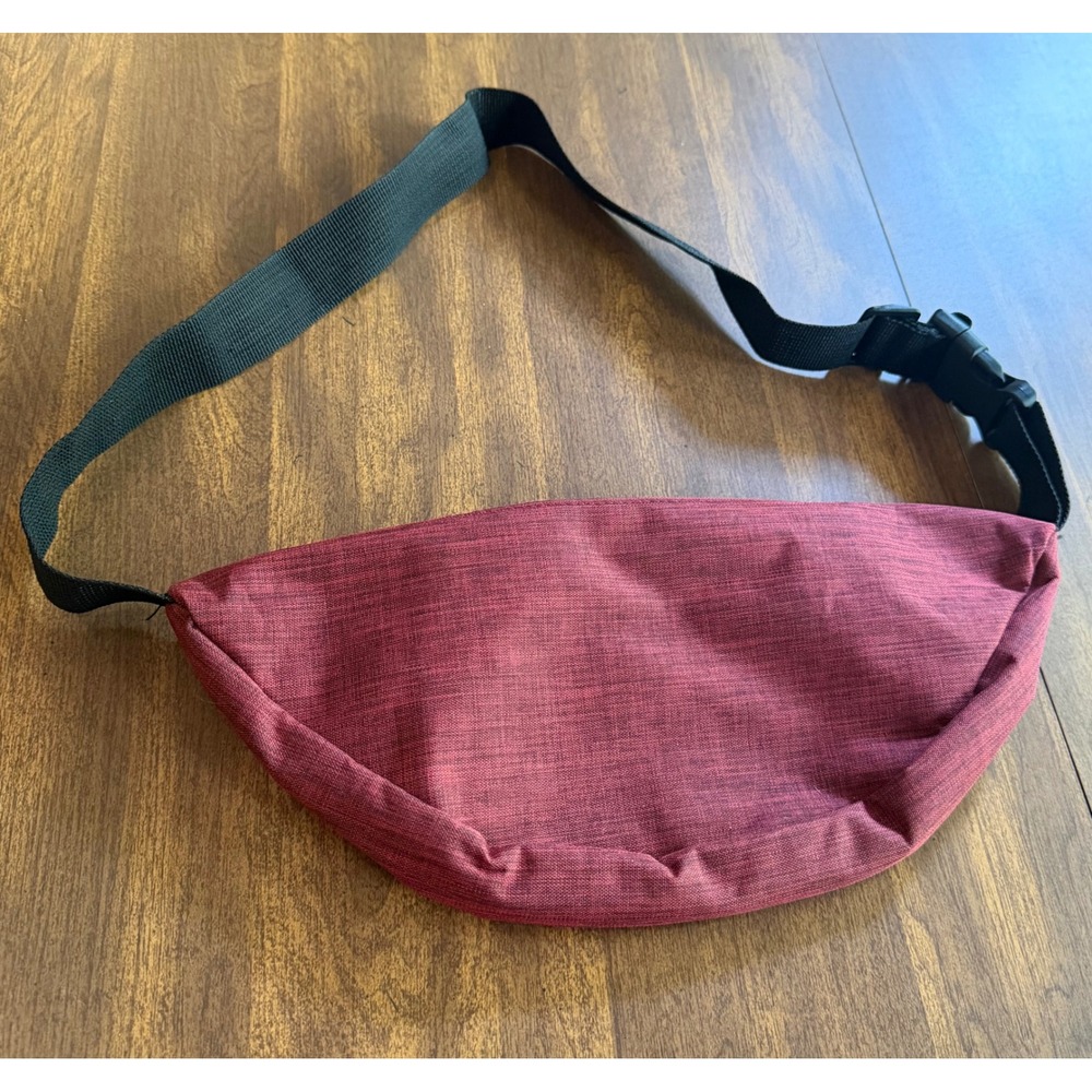 Gold Coast Outdoors Burgundy Waist Pack Fanny Pack Crossbody Travel Hiking Bag - Picture 3 of 9